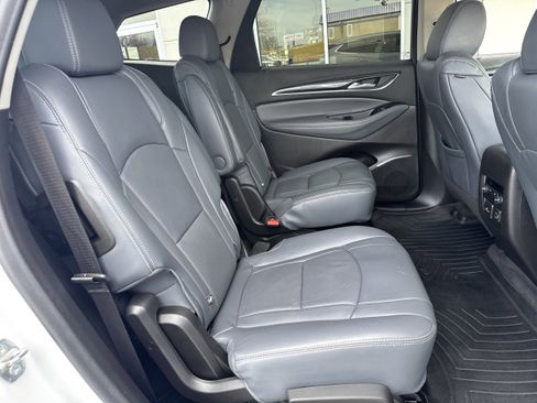 Used 2020 Buick Enclave Essence w/ Sound and Sites Package image 15