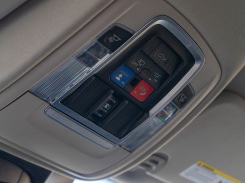 Used 2022 RAM 1500 Laramie image 25