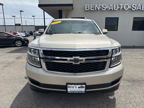 Used 2015 Chevrolet Tahoe LT RWD image 3