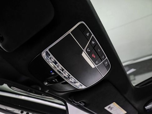 Used 2016 Mercedes-Benz S 63 AMG S 63 AMG 4MATIC image 38