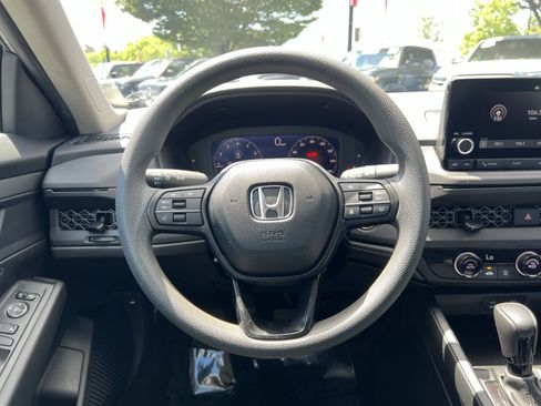 Used 2023 Honda Accord LX image 15