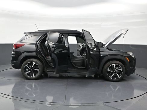 Used 2022 Chevrolet TrailBlazer RS w/ Sun and Liftgate Package FWD image 26