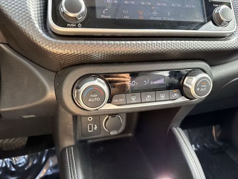 Used 2019 Nissan Kicks SV image 50