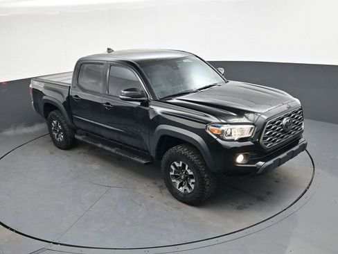 Used 2023 Toyota Tacoma TRD Off-Road image 25