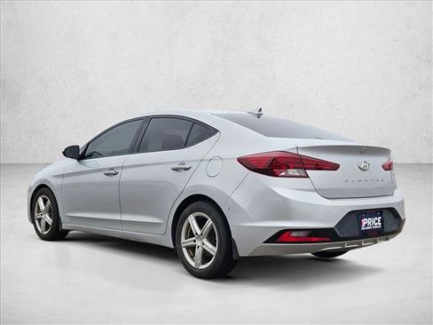 Used 2019 Hyundai Elantra SEL FWD image 7