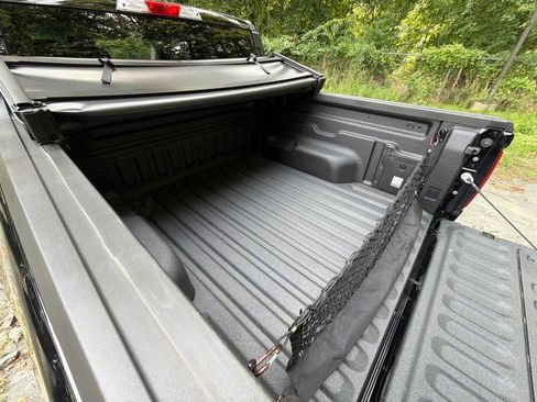 Used 2025 Ford Maverick XLT w/ XLT Luxury Package FWD image 14