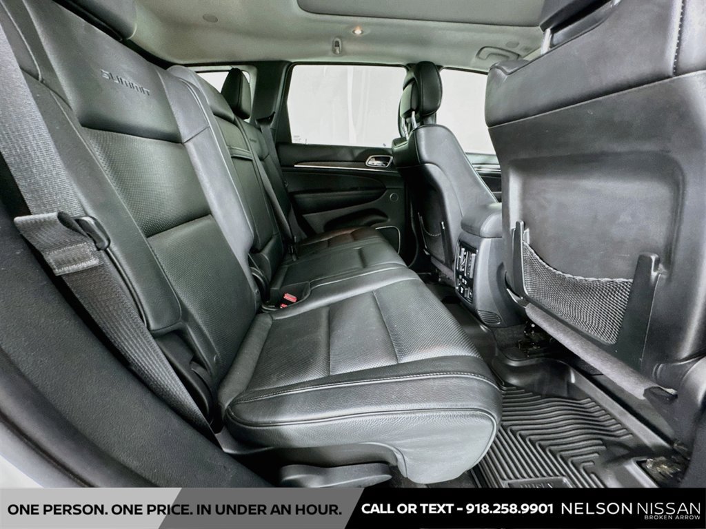 Used 2017 Jeep Grand Cherokee Summit AWD/4WD image 29
