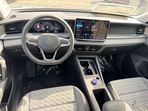 New 2026 Volkswagen Tiguan S image 7