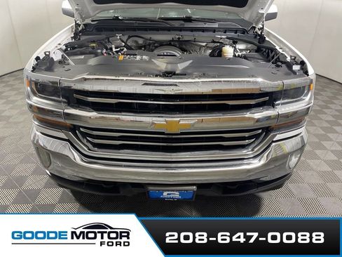 Used 2017 Chevrolet Silverado 1500 LT w/ True North Edition AWD/4WD image 26