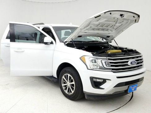 Used 2020 Ford Expedition Max XLT image 10