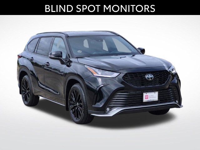 Certified 2026 Toyota Highlander XSE AWD/4WD image 3