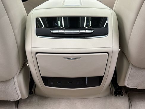 Used 2026 Cadillac Escalade Platinum Sport AWD/4WD image 48