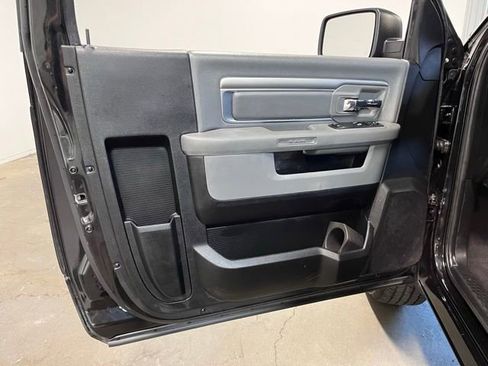 Used 2019 RAM 1500 Express w/ Express Value Package RWD image 16