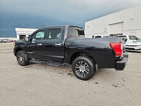 Used 2021 Nissan Titan SV w/ Accessory Utility Package AWD/4WD image 9