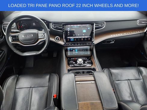 Used 2023 Jeep Grand Wagoneer L Series II AWD/4WD image 20