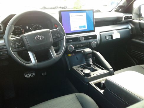 New 2026 Toyota 4Runner TRD Sport Premium AWD/4WD image 5