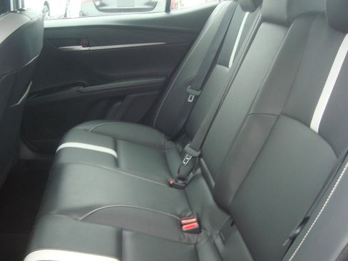 Used 2025 Toyota Camry SE image 23