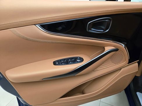 New 2025 Aston Martin DBX 707 image 30