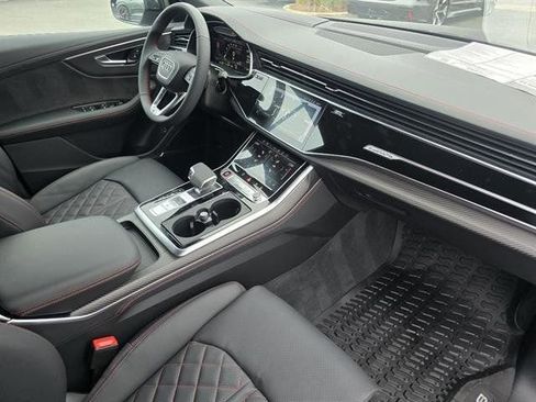 New 2026 Audi SQ8 Prestige image 19