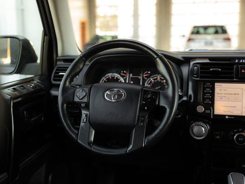 Used 2024 Toyota 4Runner TRD Off-Road Premium AWD/4WD image 13