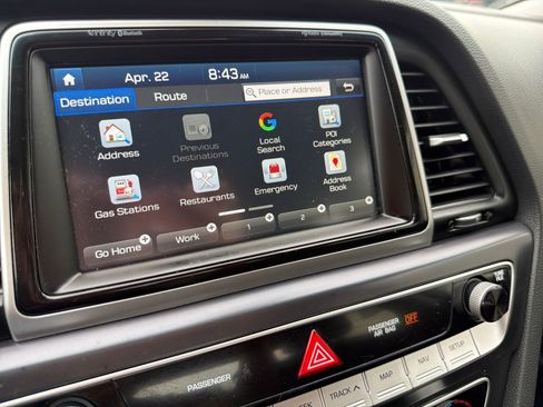 Used 2018 Hyundai Sonata Limited w/ Limited Ultimate Package 03 FWD image 24