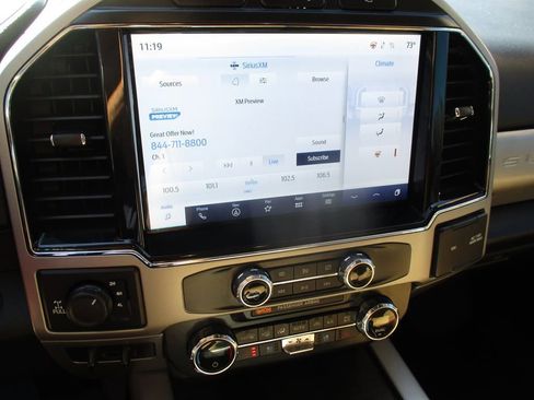 Used 2022 Ford F250 Lariat w/ Lariat Ultimate Package image 11