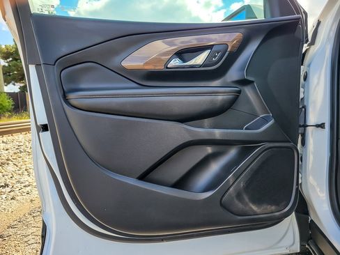 Certified 2021 GMC Terrain SLE image 14