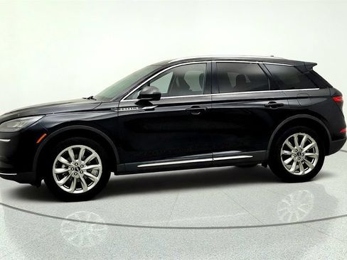 Used 2022 Lincoln Corsair FWD w/ Premium Package image 8