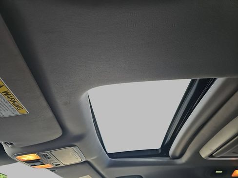 Used 2022 Honda Odyssey Touring image 36
