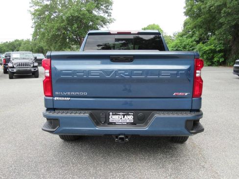 Used 2024 Chevrolet Silverado 1500 RST w/ Convenience Package II AWD/4WD image 6