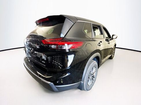 New 2026 Nissan Rogue S image 5
