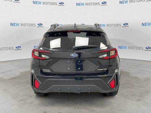Used 2024 Subaru Crosstrek 2.0i Premium AWD/4WD image 3