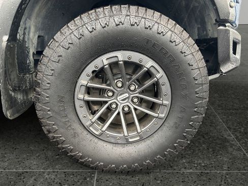 Used 2020 Ford F150 Raptor w/ Equipment Group 802A Luxury image 9