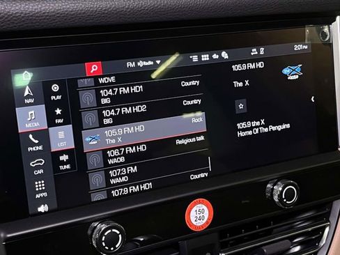 New 2026 Porsche Macan image 29