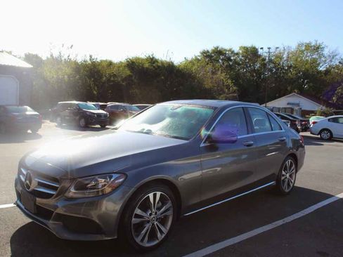 Used 2018 Mercedes-Benz C 300 Sedan image 1