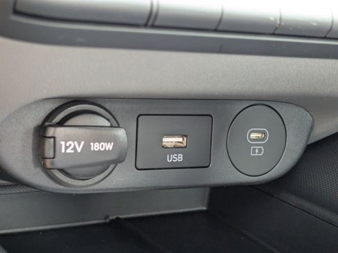 New 2026 Hyundai Elantra SEL Sport FWD image 23
