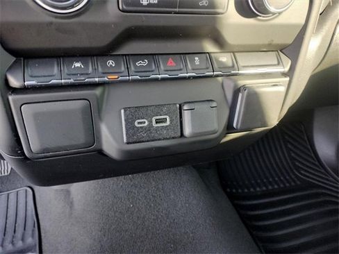 Used 2024 Chevrolet Silverado 1500 Custom image 20