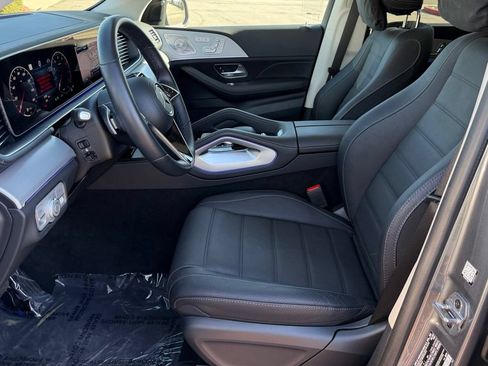 Certified 2026 Mercedes-Benz GLS 450 4MATIC image 17