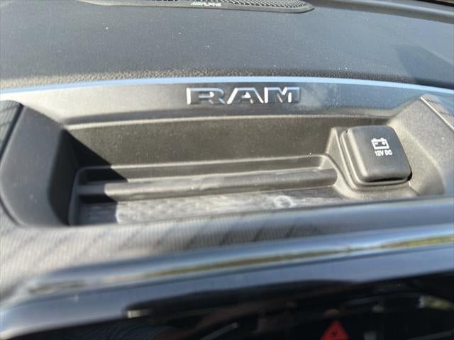 New 2026 RAM 2500 Big Horn AWD/4WD image 36