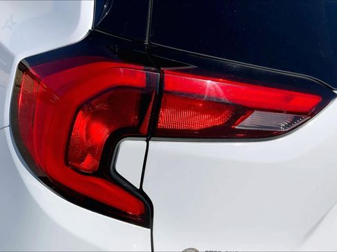 Used 2019 GMC Terrain Denali image 29