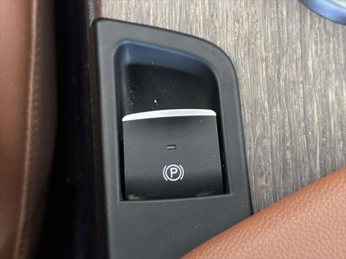 Used 2019 Alfa Romeo Giulia Ti image 26