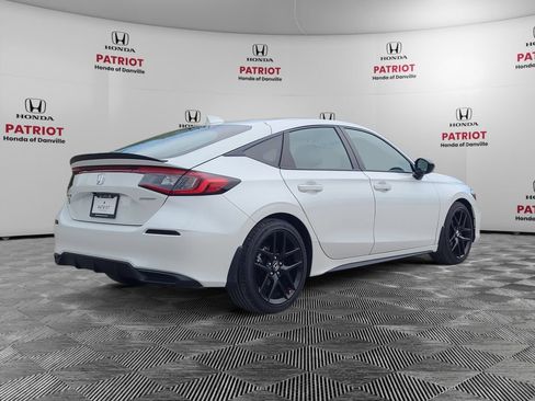 Used 2025 Honda Civic Sport image 5