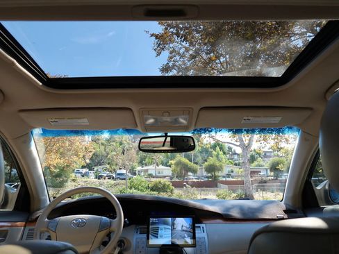 Used 2005 Toyota Avalon XL image 17