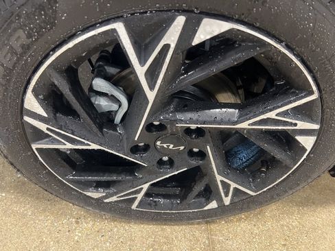 Certified 2025 Kia K5 GT-Line image 38