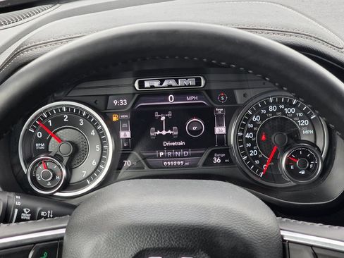 Used 2021 RAM 1500 Laramie w/ Sport Appearance Package AWD/4WD image 19