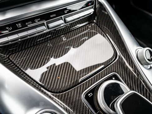 Used 2018 Mercedes-Benz AMG GT Roadster image 12