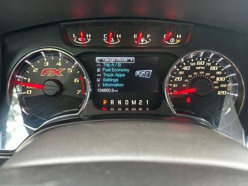 Used 2014 Ford F150 FX4 w/ Equipment Group 402A Luxury image 30