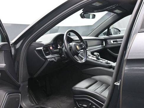 Certified 2023 Porsche Panamera 4 Platinum Edition w/ Assistance Package AWD/4WD image 5