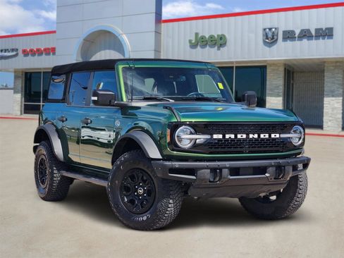 Used 2024 Ford Bronco Wildtrak AWD/4WD image 1