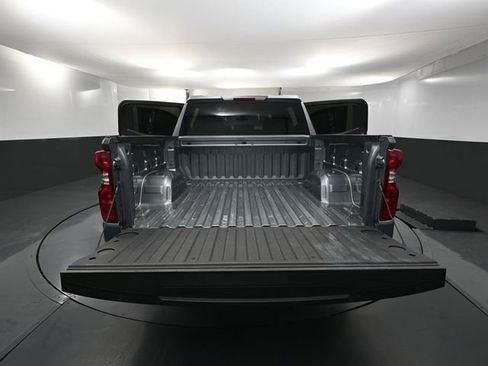 Used 2019 Chevrolet Silverado 1500 LT image 38